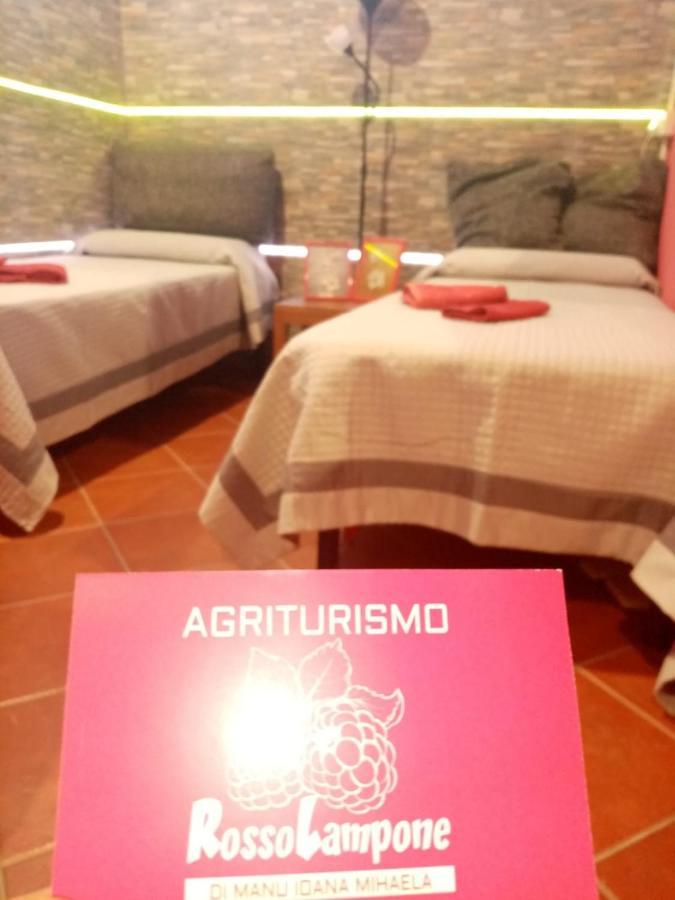 Agriturismo Rossolampone Cerreto Laziale Exterior foto